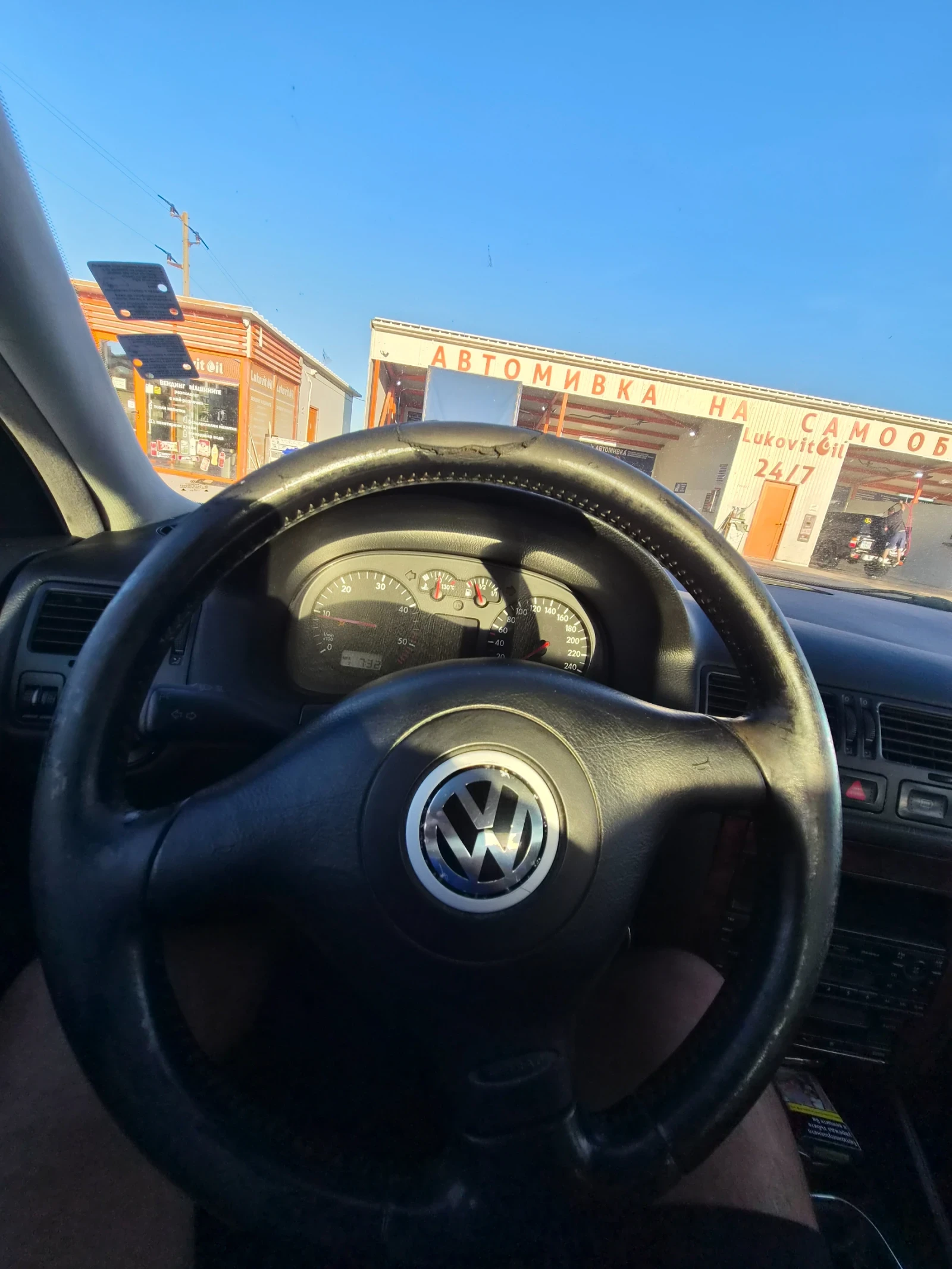 VW Bora 1.9 TDI 116 1999, снимка 2 - Автомобили и джипове - 54723279