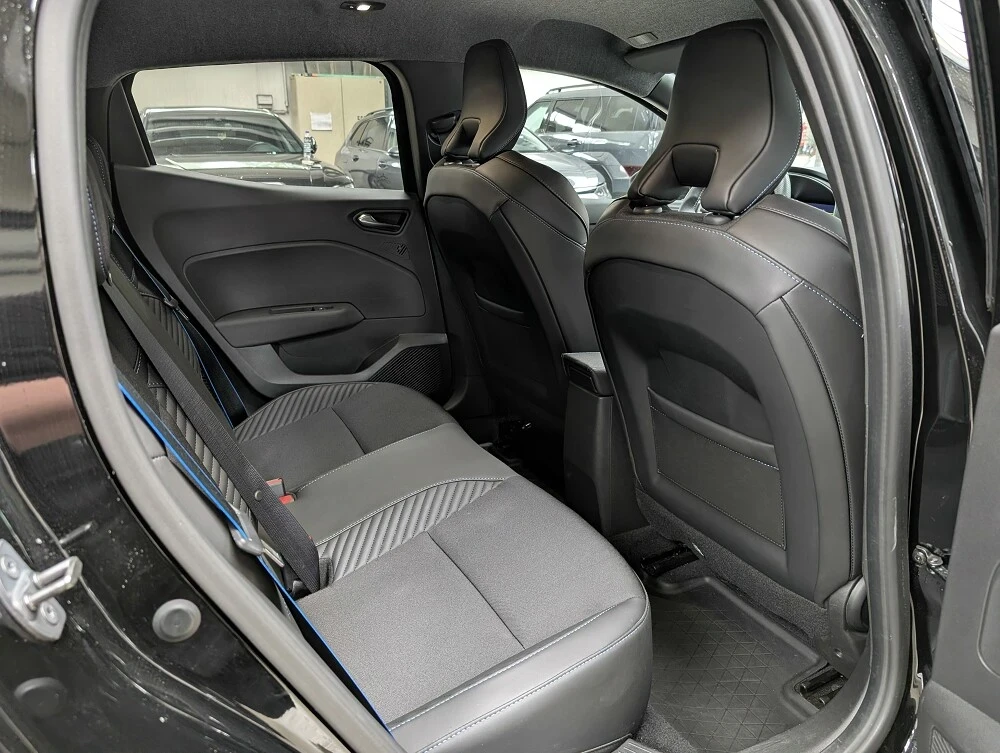 Renault Clio 1.6 Hybrid ESPRIT ALPINE | Mobile.bg � ����������� 16
