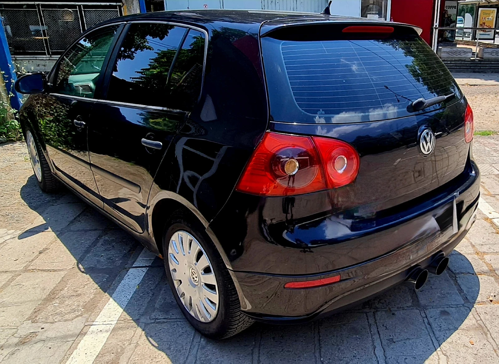 VW Golf 1.9 105кс, снимка 3 - Автомобили и джипове - 55684014