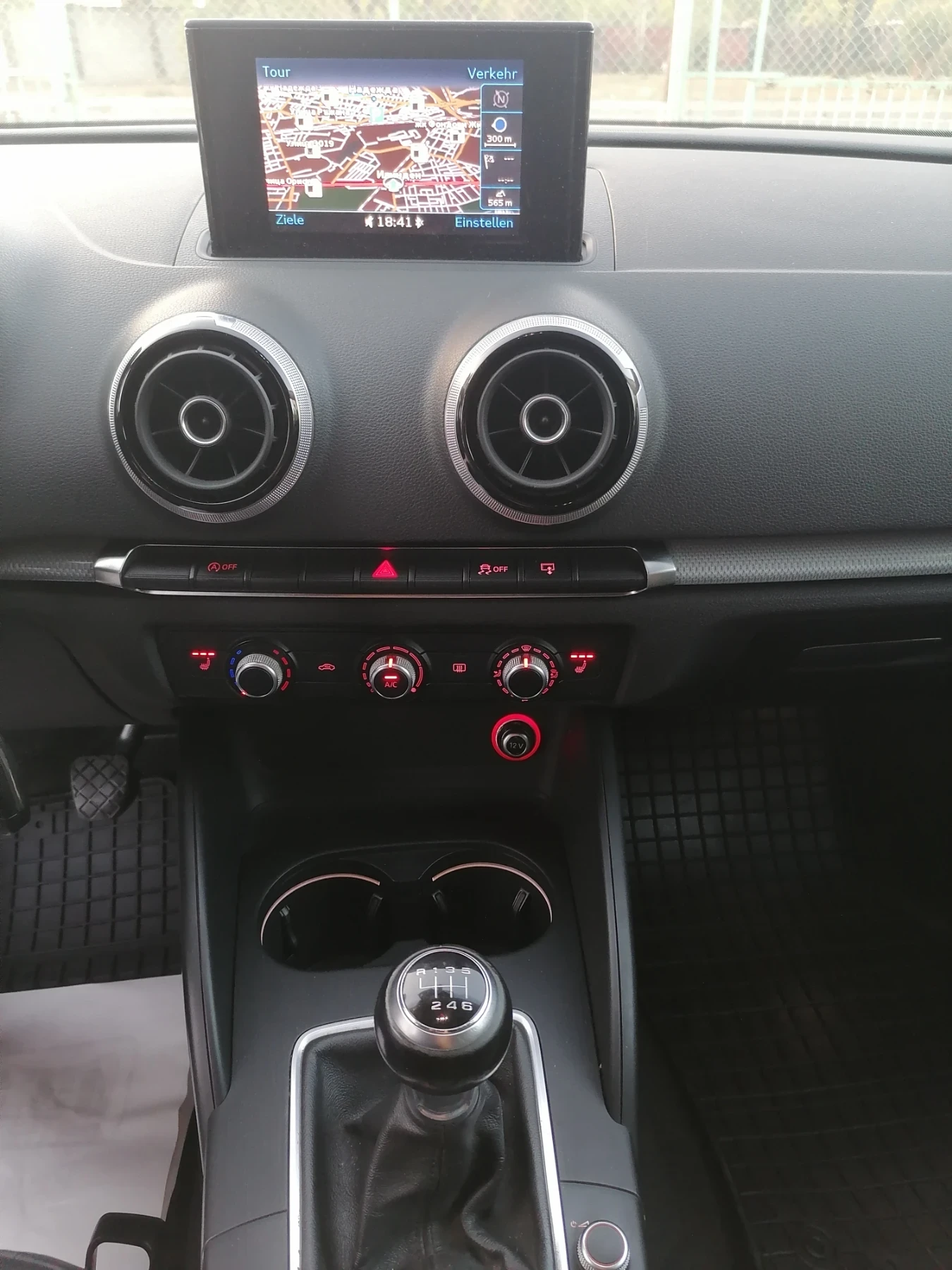 Audi A3 Sport back, 2.0tdi/150kc, 2014г., снимка 17 - Автомобили и джипове - 55849856