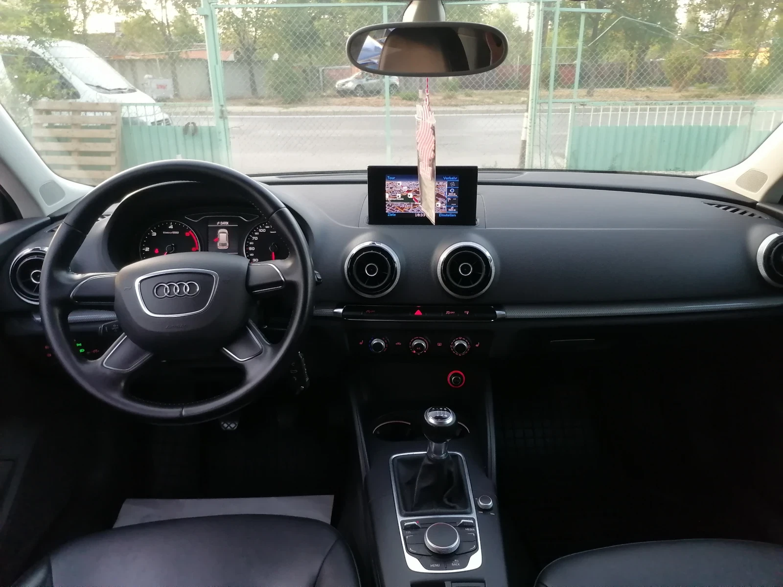 Audi A3 Sport back, 2.0tdi/150kc, 2014г., снимка 10 - Автомобили и джипове - 55849856