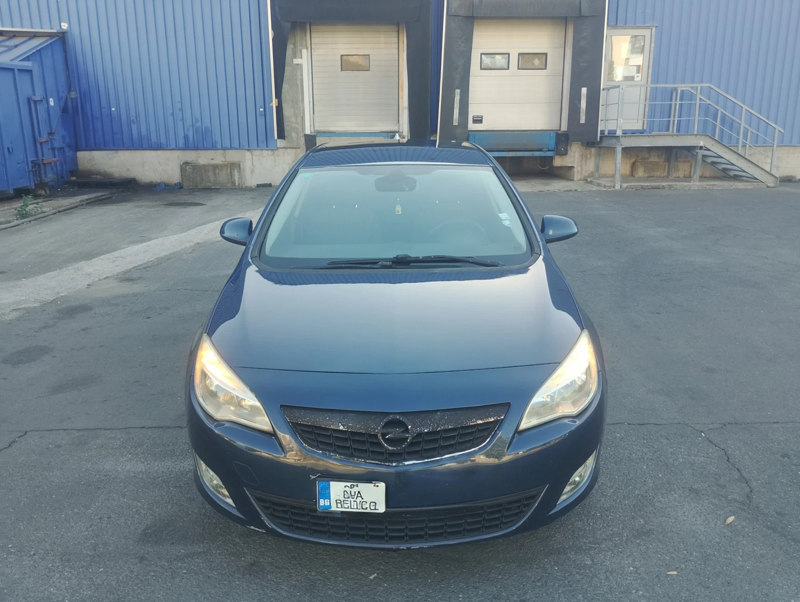 Opel Astra 1.6 бензин, снимка 5 - Автомобили и джипове - 56005390