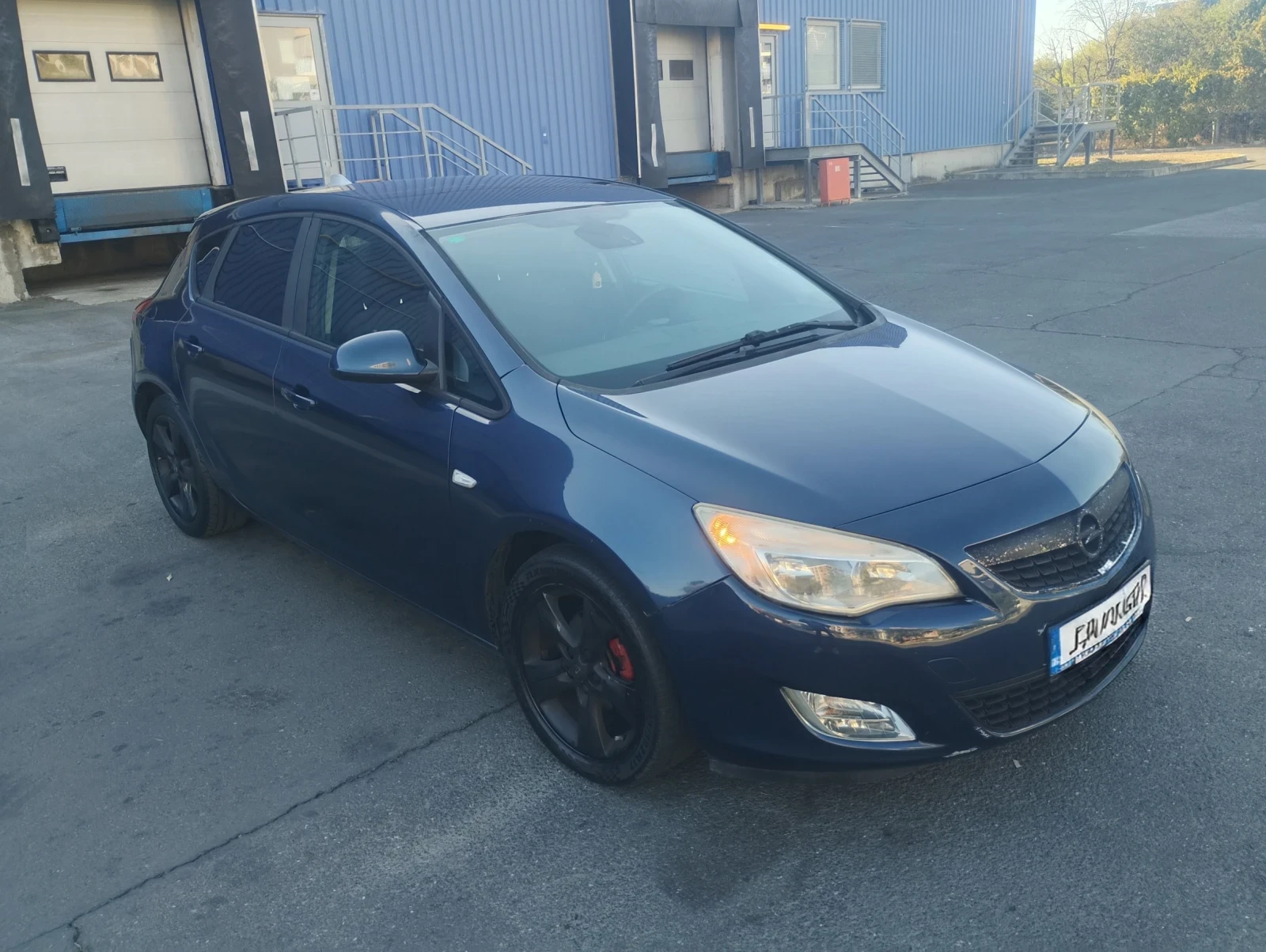 Opel Astra 1.6 бензин, снимка 4 - Автомобили и джипове - 56005390