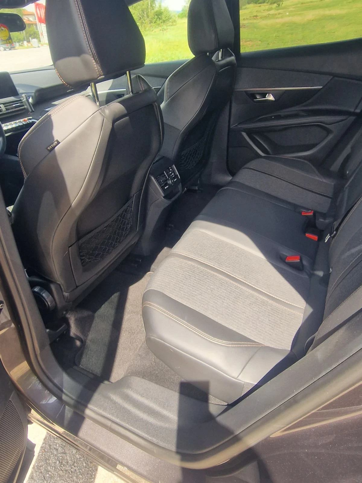 Peugeot 3008, снимка 6 - Автомобили и джипове - 56046133