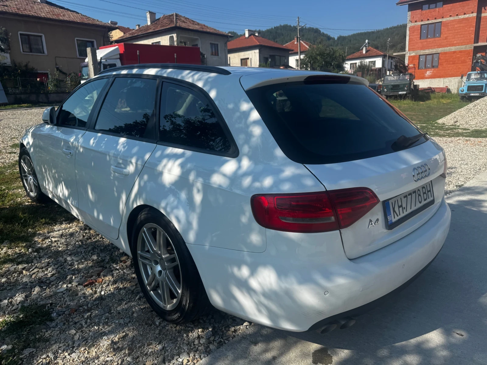 Audi A4, снимка 4 - Автомобили и джипове - 56073683