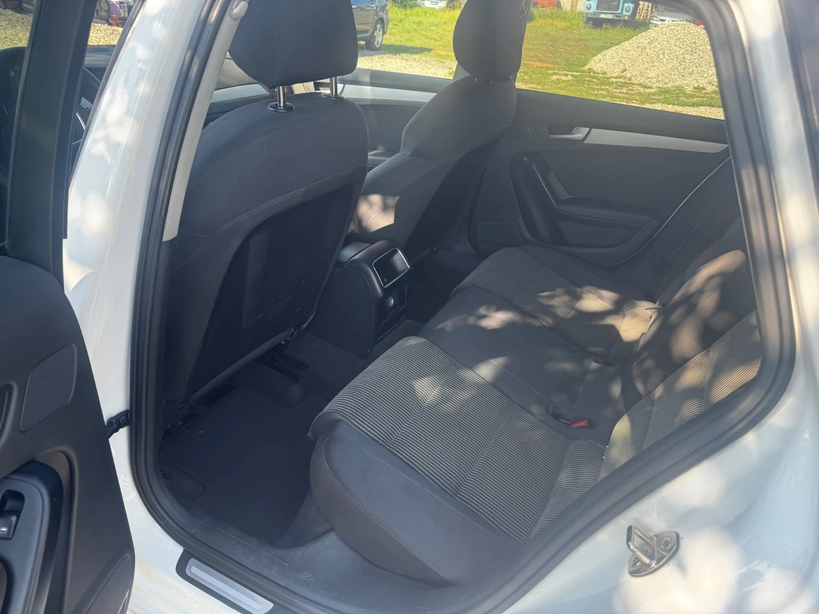 Audi A4, снимка 8 - Автомобили и джипове - 56073683