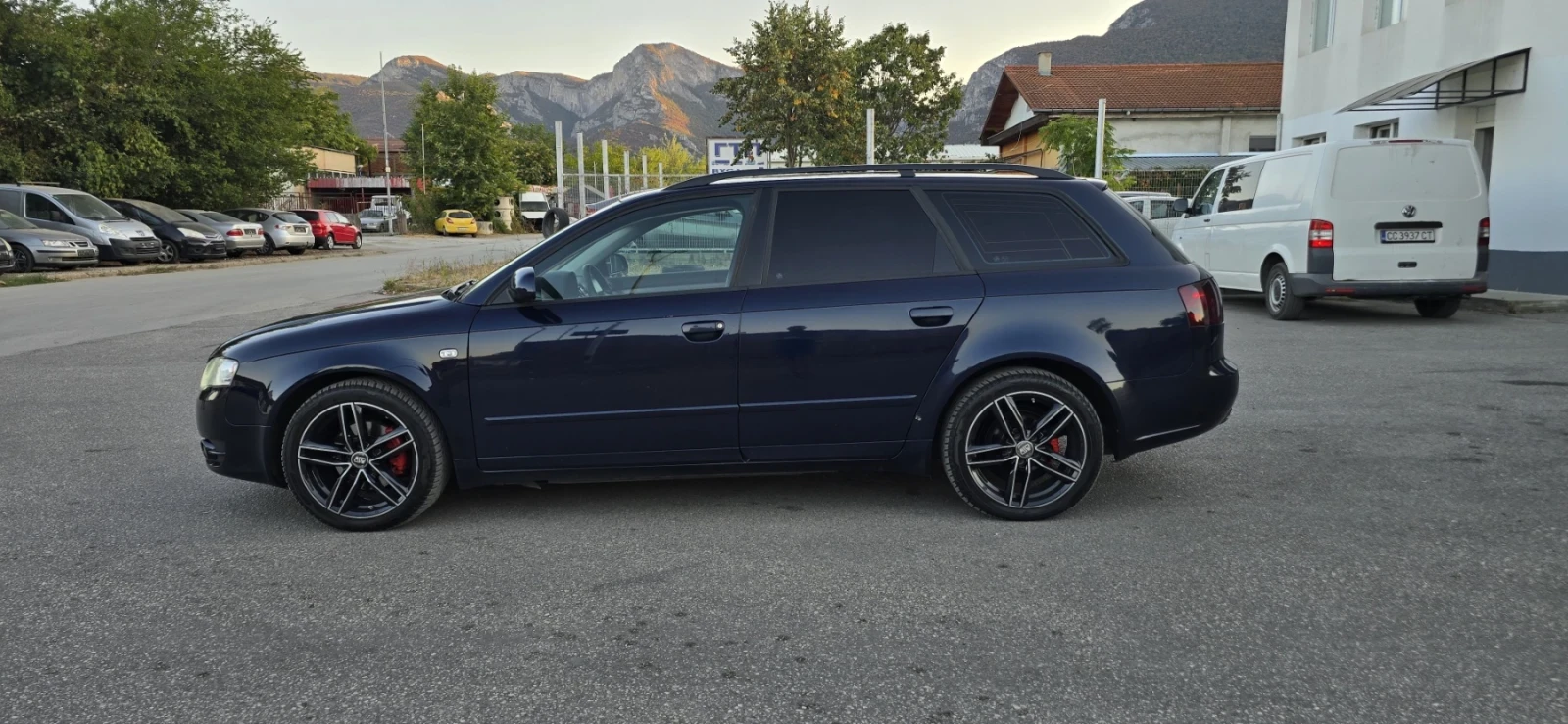 Audi A4, снимка 5 - Автомобили и джипове - 56184034
