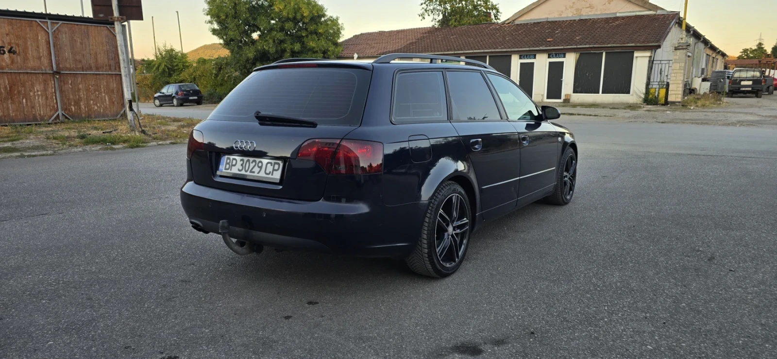 Audi A4, снимка 3 - Автомобили и джипове - 56184034