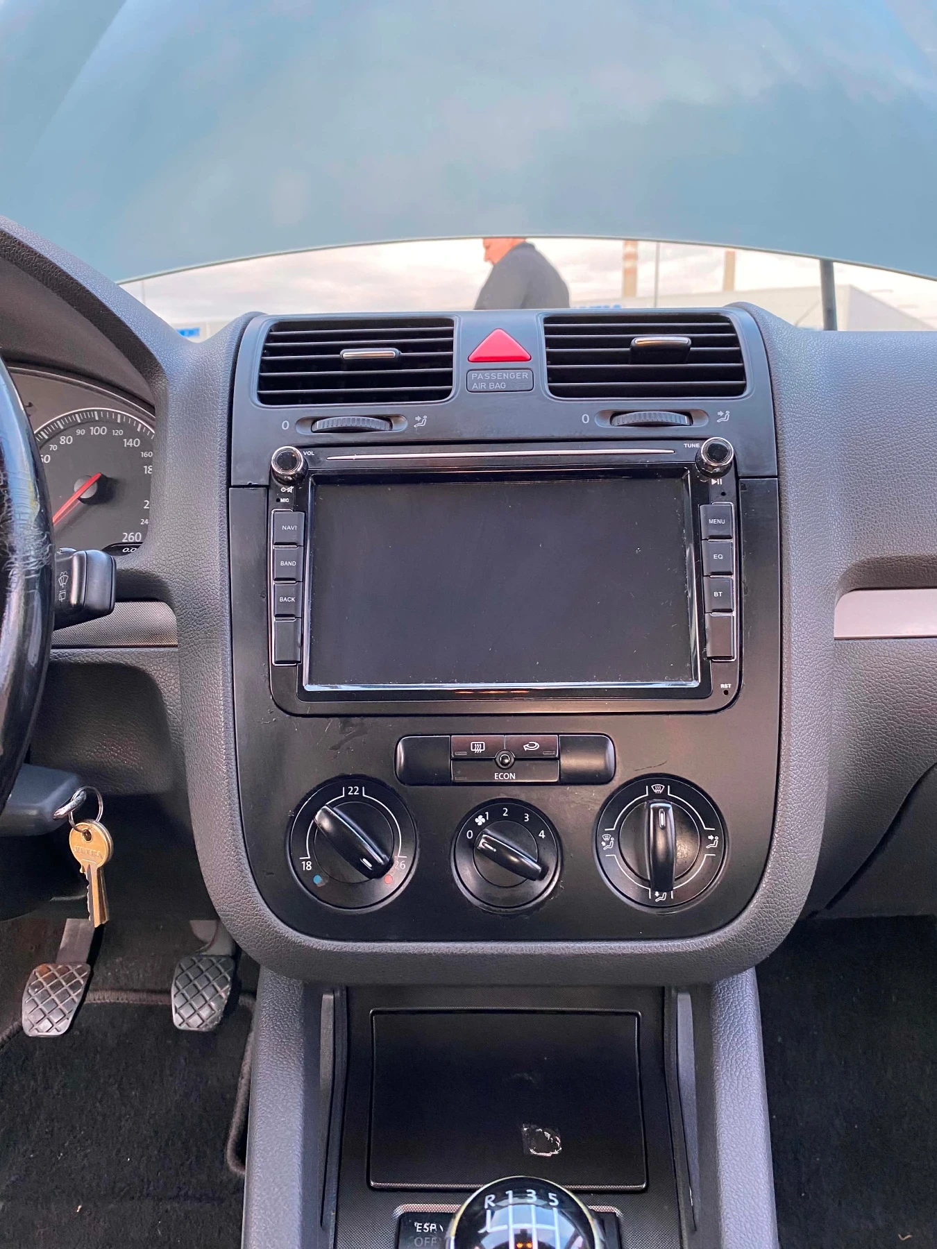 VW Golf 1.6, снимка 11 - Автомобили и джипове - 56644161