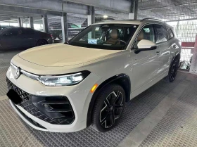 VW Tiguan Highline Turbo R Line | CARFAX | БЕЗ ИНЦИДЕНТИ , снимка 1