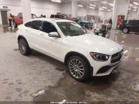  Mercedes-Benz GLC 30...