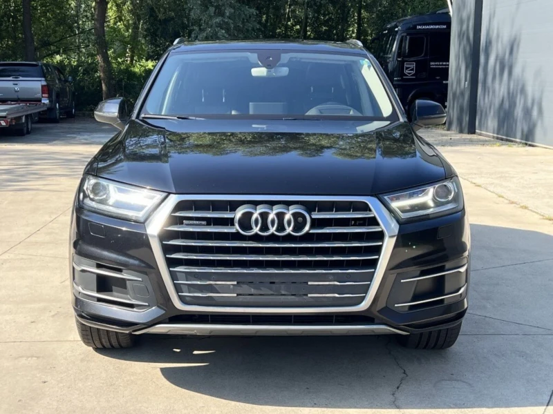 Audi Q7 3.0TDI, снимка 6 - Автомобили и джипове - 47316905