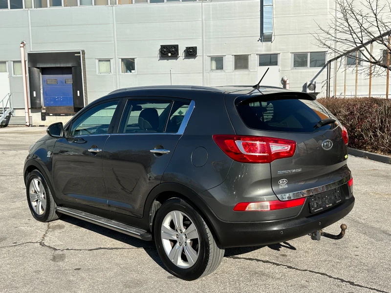 Kia Sportage 1, 7crdi/Панорама, снимка 3 - Автомобили и джипове - 48115206