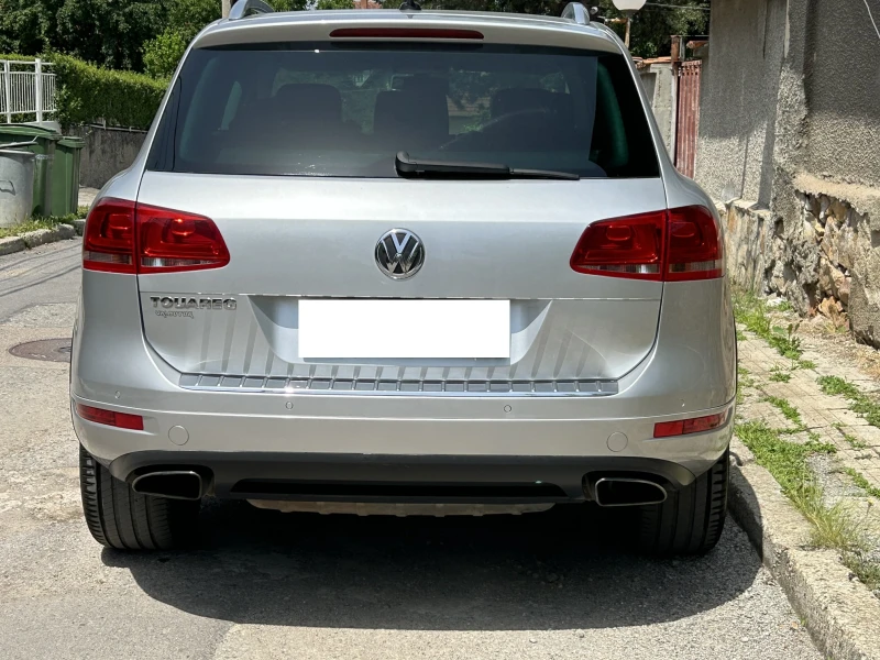 VW Touareg 3.0 TDI, снимка 2 - Автомобили и джипове - 48536262