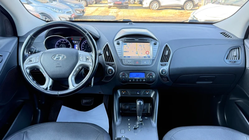 Hyundai IX35 2.0i / 4X4 / АВТОМАТИК / ФЕЙСЛИФТ / ВСИЧКИ ЕКСТРИ, снимка 12 - Автомобили и джипове - 49090002