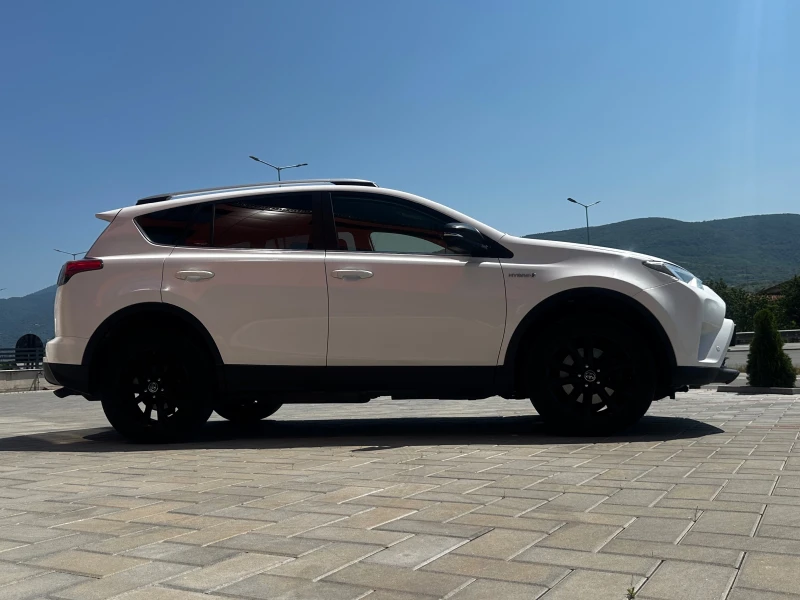 Toyota Rav4, снимка 4 - Автомобили и джипове - 52583951