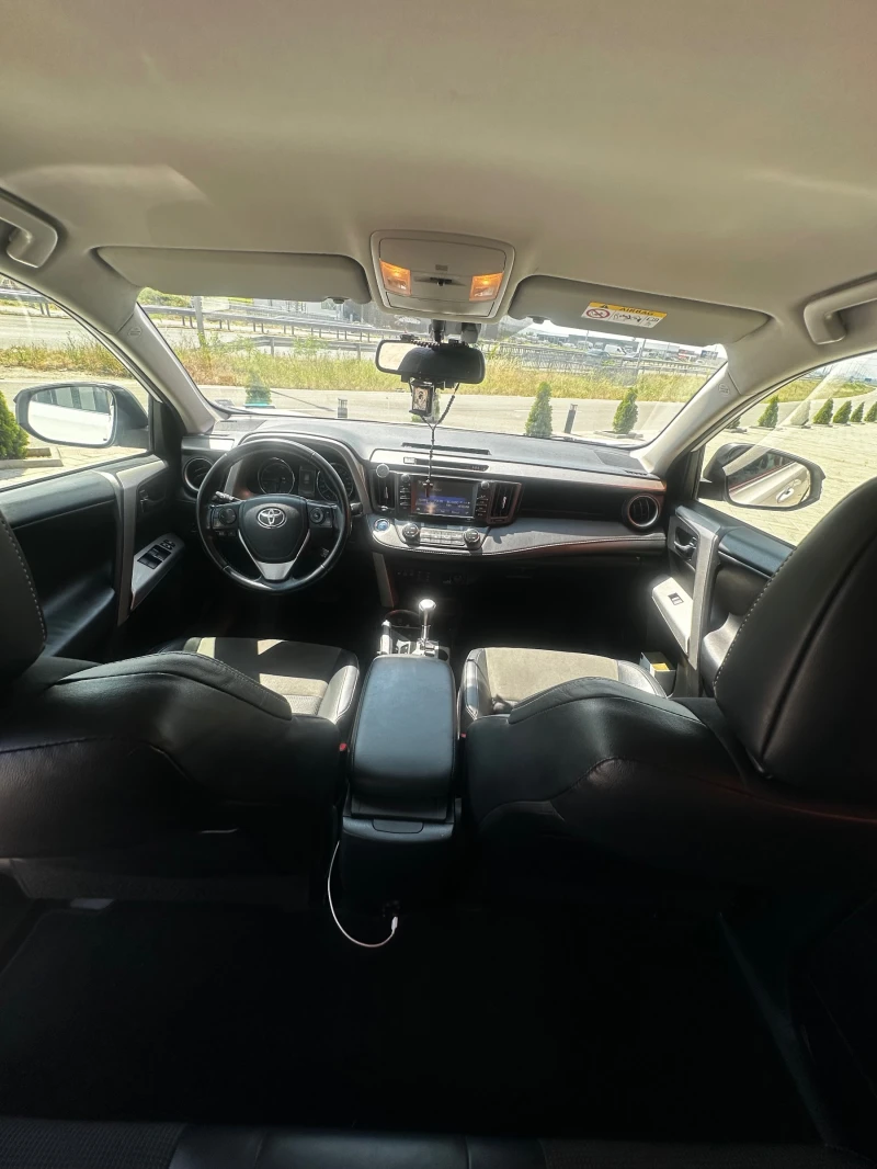 Toyota Rav4, снимка 8 - Автомобили и джипове - 52583951