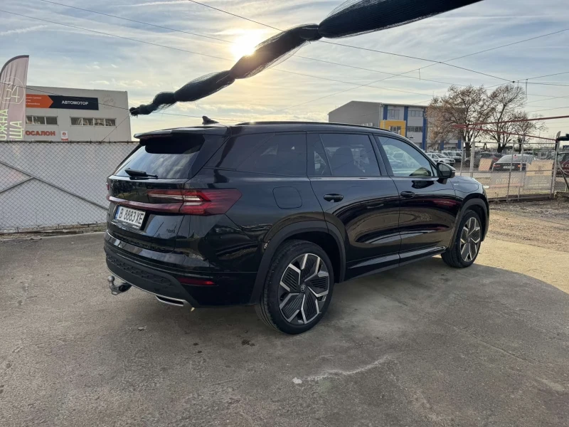 Skoda Kodiaq 2.0 TDI 4x4 SPORTLINE гаранционен , снимка 4 - Автомобили и джипове - 52631494