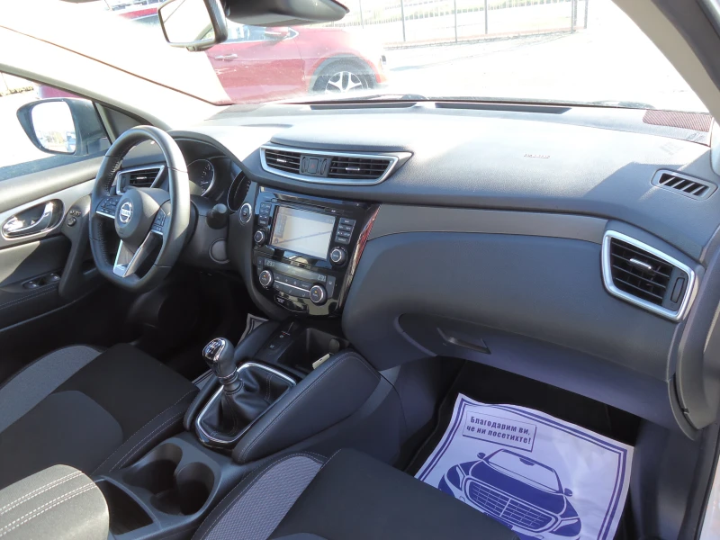 Nissan Qashqai 1.2 DIG-T  61745 км., снимка 11 - Автомобили и джипове - 52912564