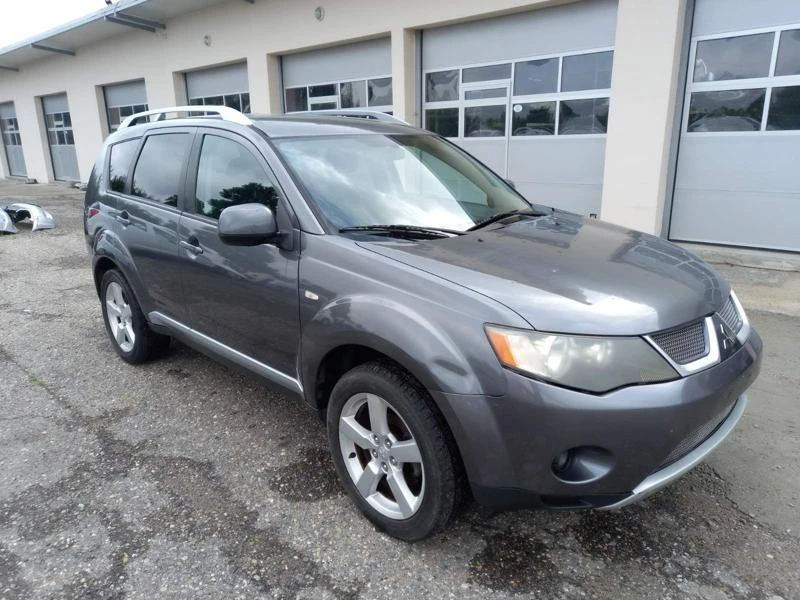 Mitsubishi Outlander 2.0D НА ЧАСТИ, снимка 1 - Автомобили и джипове - 33621184