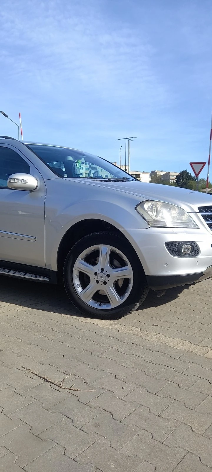 Mercedes-Benz ML 320 ML 320, снимка 6 - Автомобили и джипове - 46974616