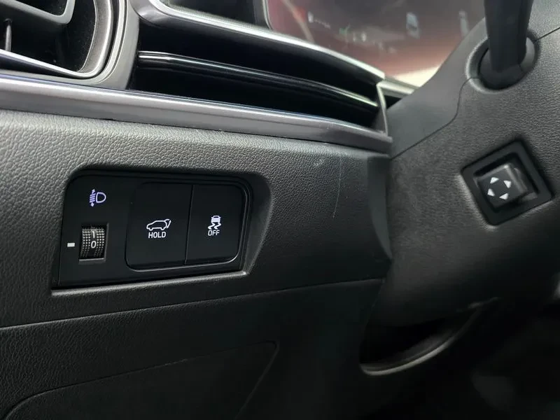 Kia Sorento 360 КАМЕРИ * МЪРТВА ТОЧКА * ПОДГР. ОБДУХ* ПАНО, снимка 12 - Автомобили и джипове - 55563504