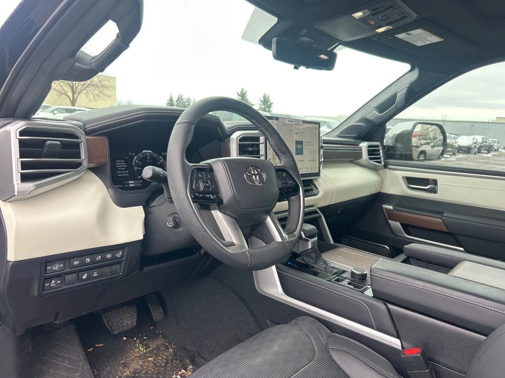 Toyota Sequoia * Capstone* CARFAX * БЕЗ ПЪРВОНАЧАЛНА ВНОСКА - изображение 7