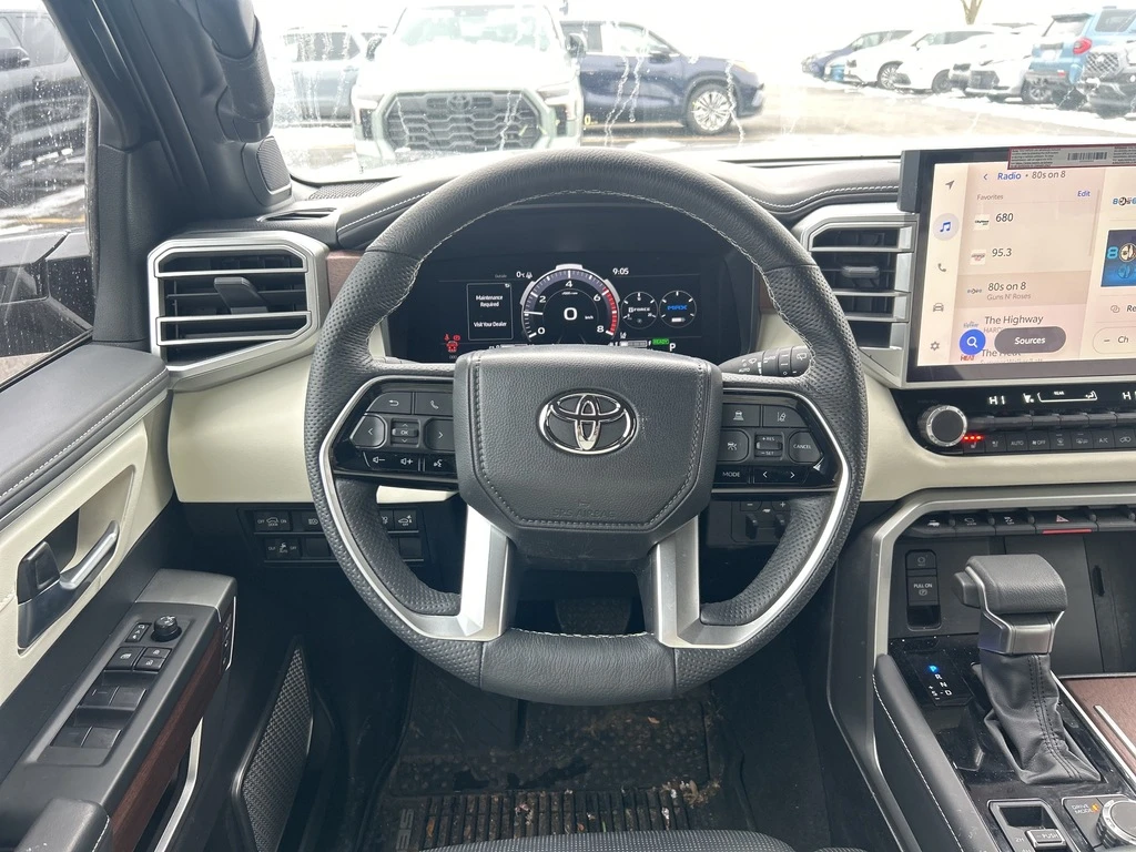 Toyota Sequoia * Capstone* CARFAX * БЕЗ ПЪРВОНАЧАЛНА ВНОСКА - изображение 10