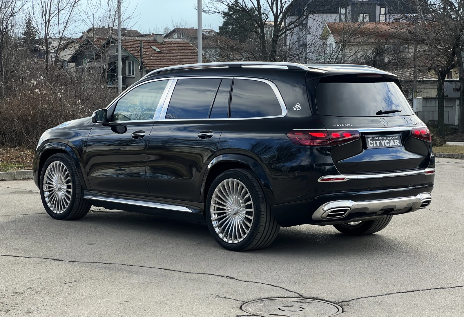 Mercedes-Benz GLS 600 MAYBACH/FIRST CLASS/MANUFAKTUR/E-ACTIVE BODY/TV - изображение 4