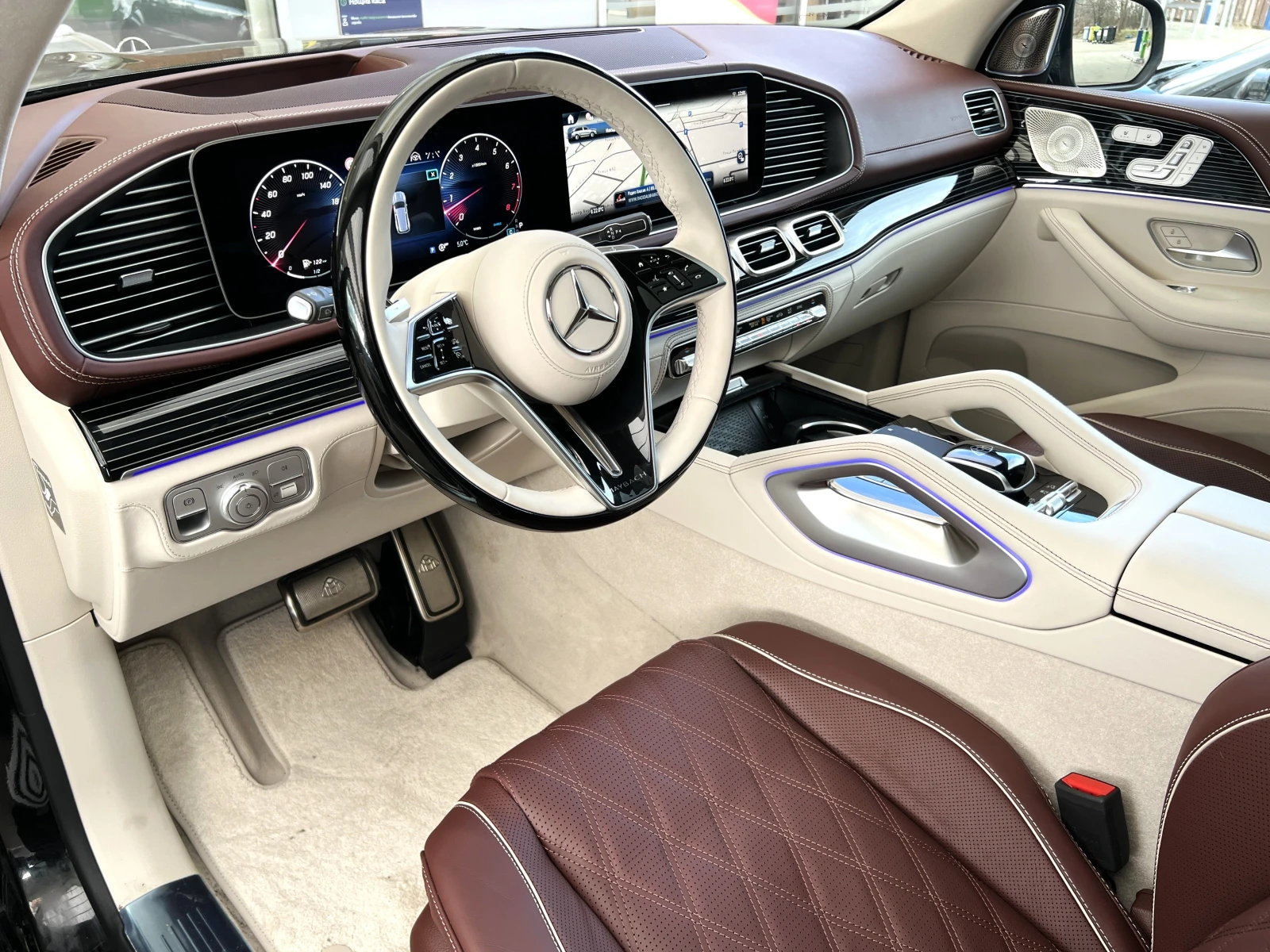 Mercedes-Benz GLS 600 MAYBACH/FIRST CLASS/MANUFAKTUR/E-ACTIVE BODY/TV - изображение 9