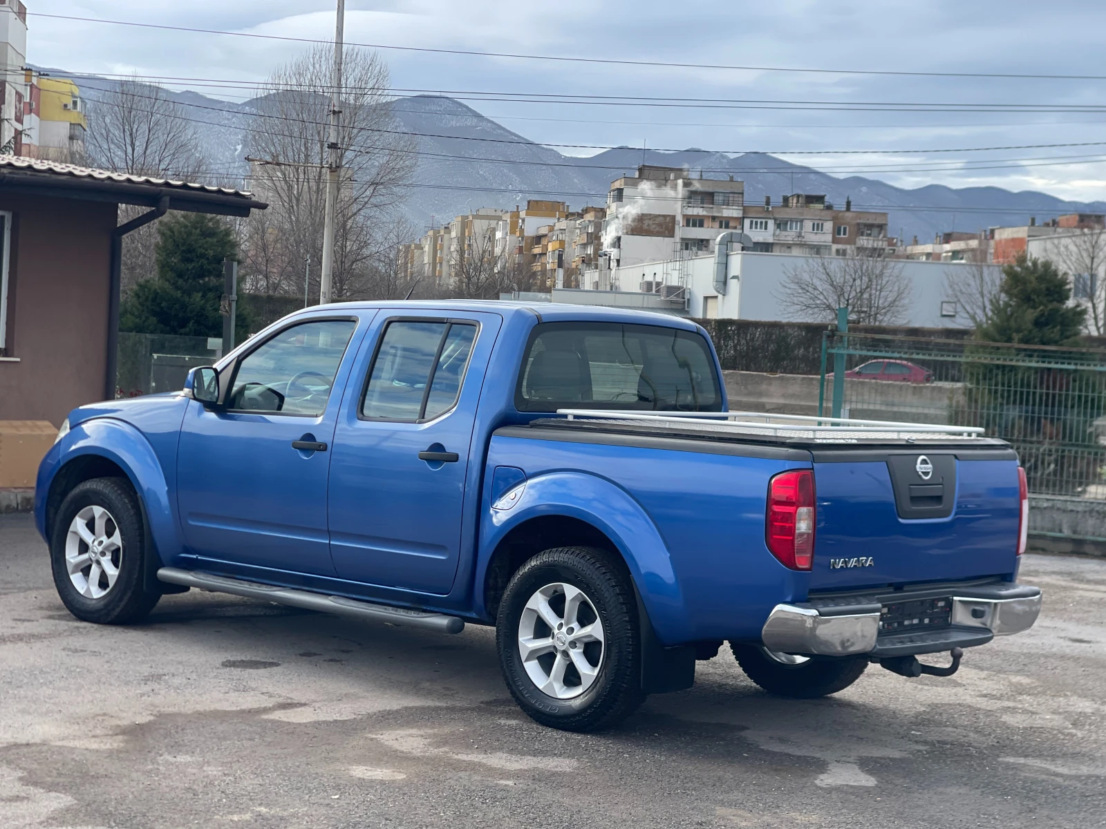 Nissan Navara 2.5DCi 4x4 Facelift - изображение 3