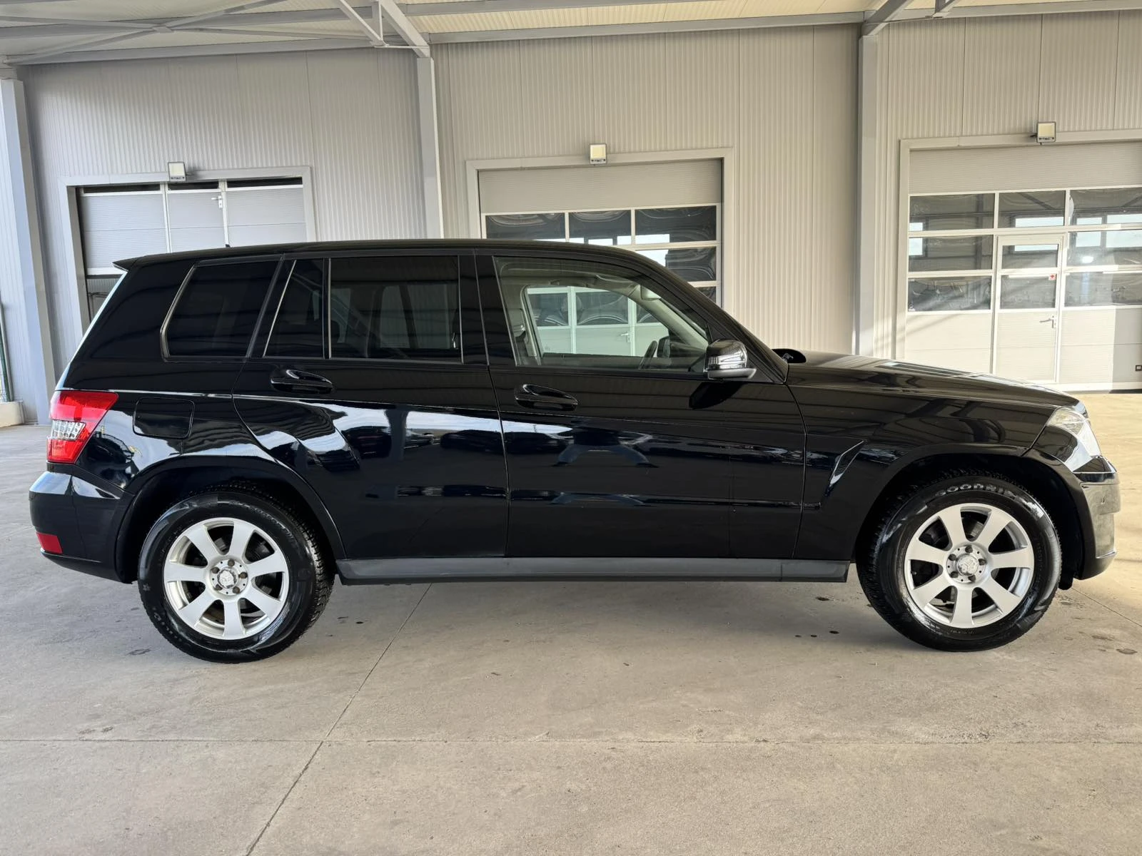 Mercedes-Benz GLK 220 CDI* 170ps* 4MATIC* XENON* ПАРКТРОНИК, снимка 6 - Автомобили и джипове - 53798927