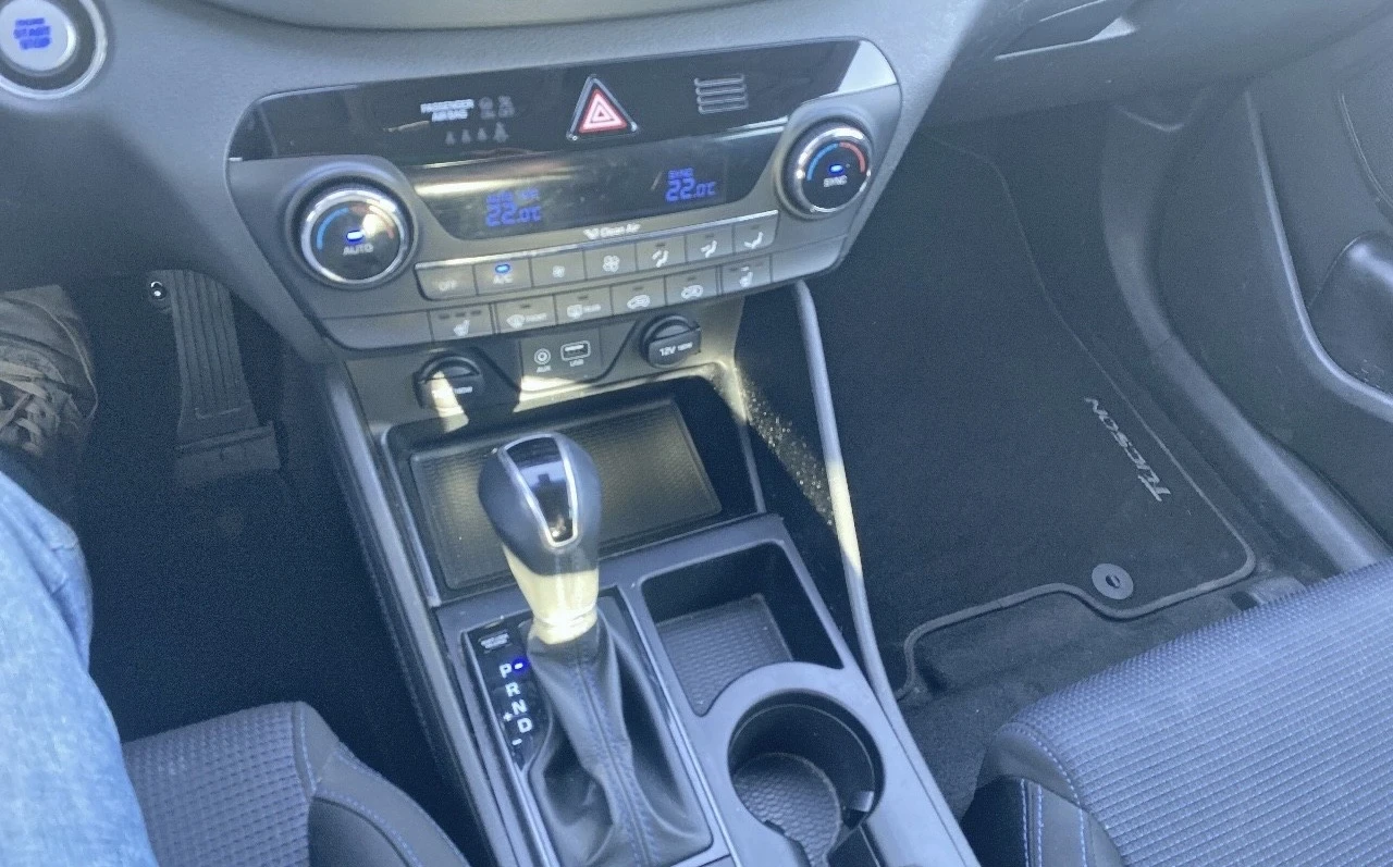 Hyundai Tucson 2.0CRDi 185кс* 4WD* Xpossible* Keyless* 163000км, снимка 8 - Автомобили и джипове - 54494767