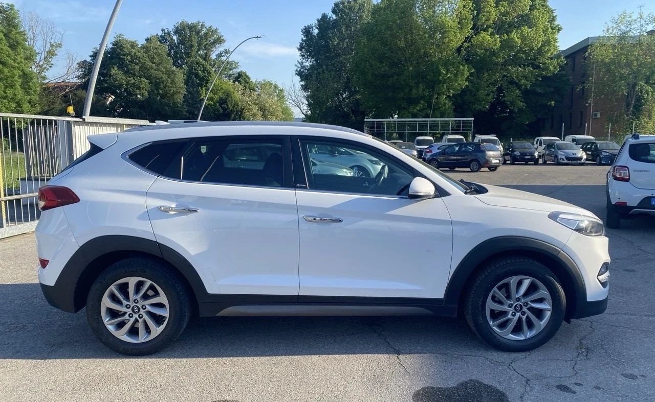 Hyundai Tucson 2.0CRDi 185кс* 4WD* Xpossible* Keyless* 163000км, снимка 15 - Автомобили и джипове - 54494767