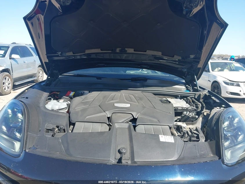 Porsche Cayenne, снимка 9 - Автомобили и джипове - 54518321