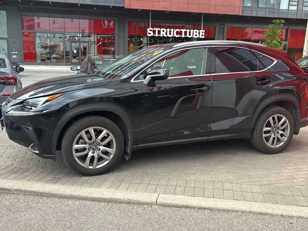 Lexus NX * 300 * АВТОКРЕДИТ БЕЗ ПЪРВОНАЧАЛНА ВНОСКА* , снимка 2 - Автомобили и джипове - 54985375