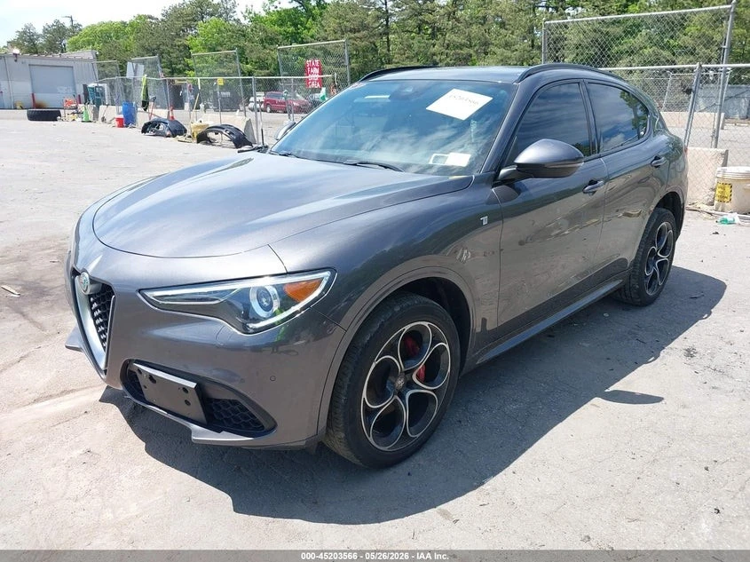 Alfa Romeo Stelvio * ПАНО* KEYLESS* Camera* 360* ПОДГРЕВ* ОБДУХВАНЕ* , снимка 3 - Автомобили и джипове - 55091453