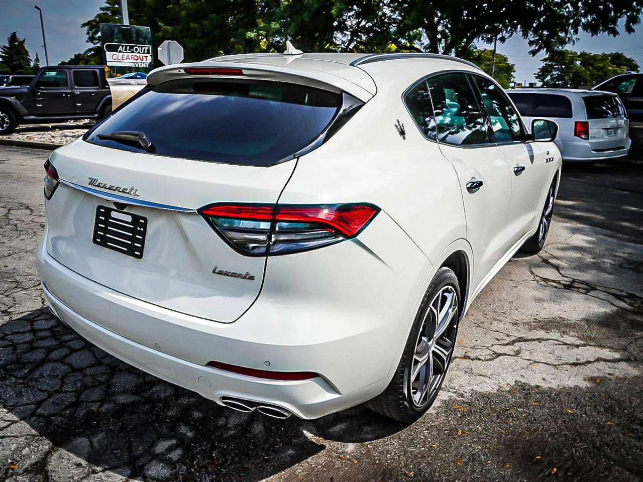Maserati Levante PANO, снимка 9 - Автомобили и джипове - 56661588