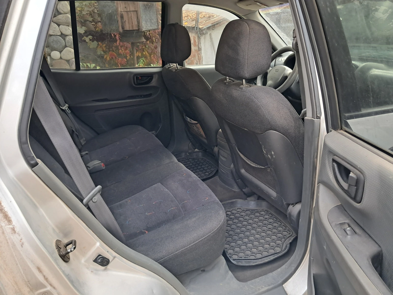 Hyundai Santa fe 2.0 CRDI 4x4, снимка 10 - Автомобили и джипове - 56707330