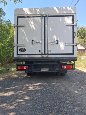 Nissan Capstar Товарен, снимка 4