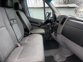 VW Crafter 2.0 Tdi, снимка 12 - Бусове и автобуси - 53448172