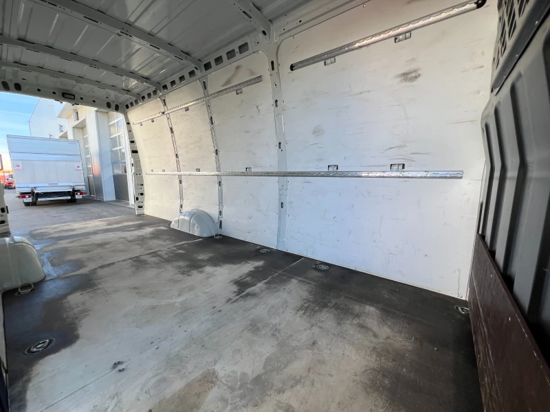 Iveco Daily 35S16V | Дълга база | Б категория, снимка 6 - Бусове и автобуси - 52226957