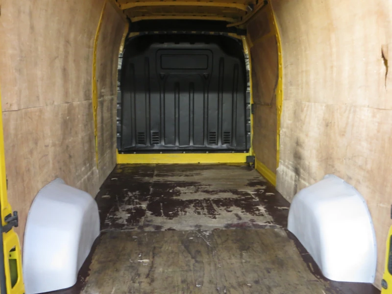 Renault Master 2.3 DCI, снимка 15 - Бусове и автобуси - 52441067