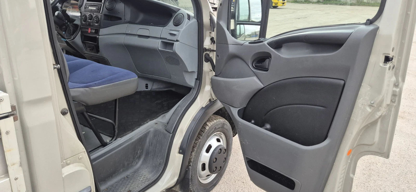 Iveco 50с18 До 3.5т, Клима, снимка 7 - Бусове и автобуси - 54371113