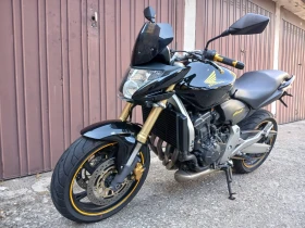 ����� �� �������� �� Honda Hornet 600i LeoVince
