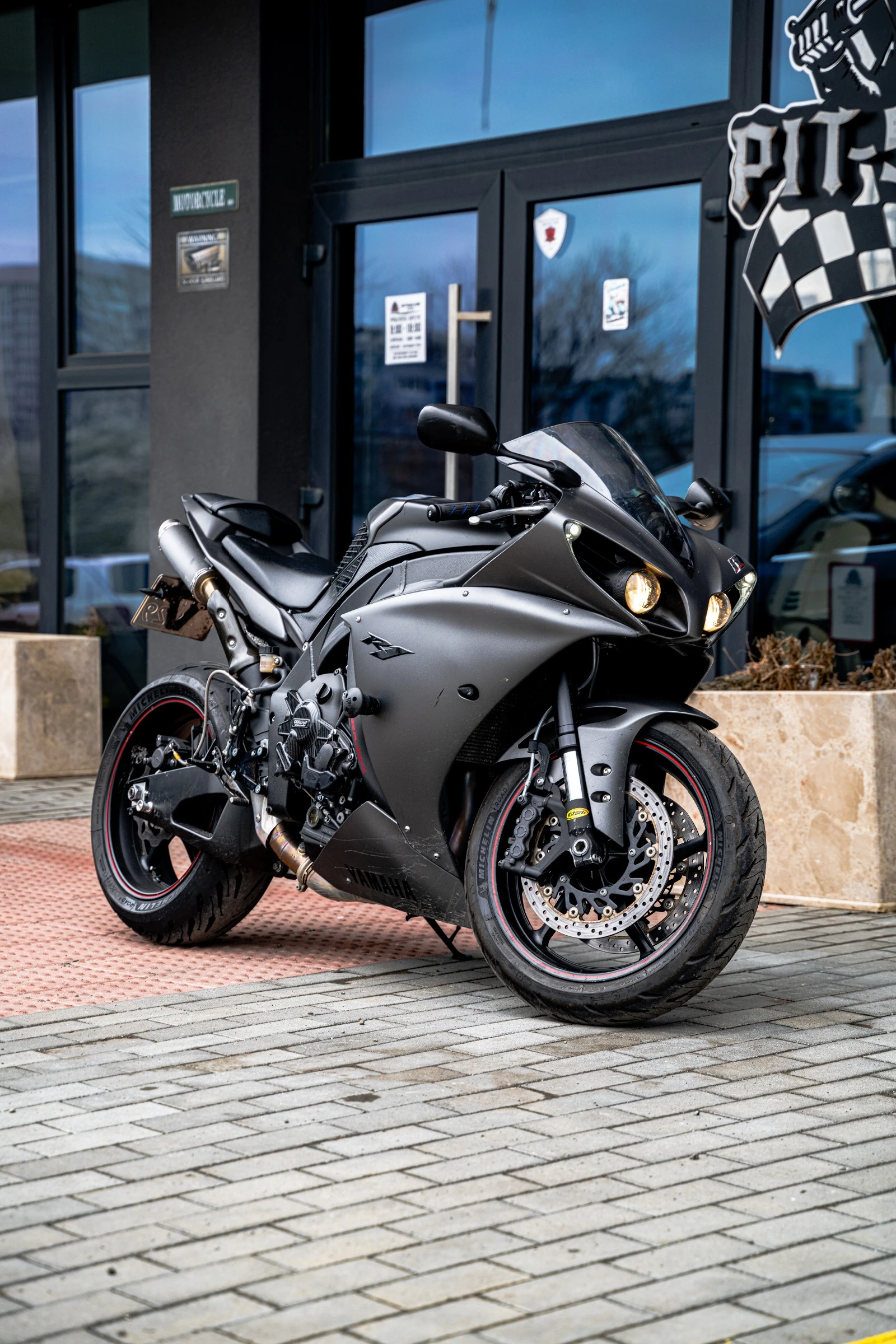 Yamaha YZF-R1 Big Bang CrossPlane
