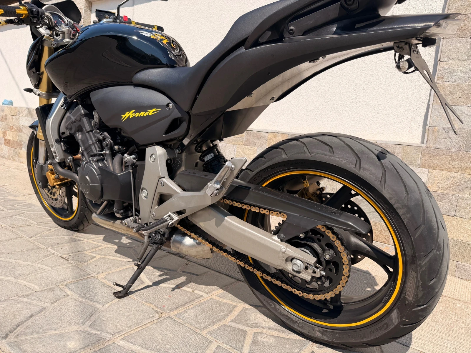 Honda Hornet 600i LeoVince, снимка 6 - Мотоциклети и мототехника - 55456546