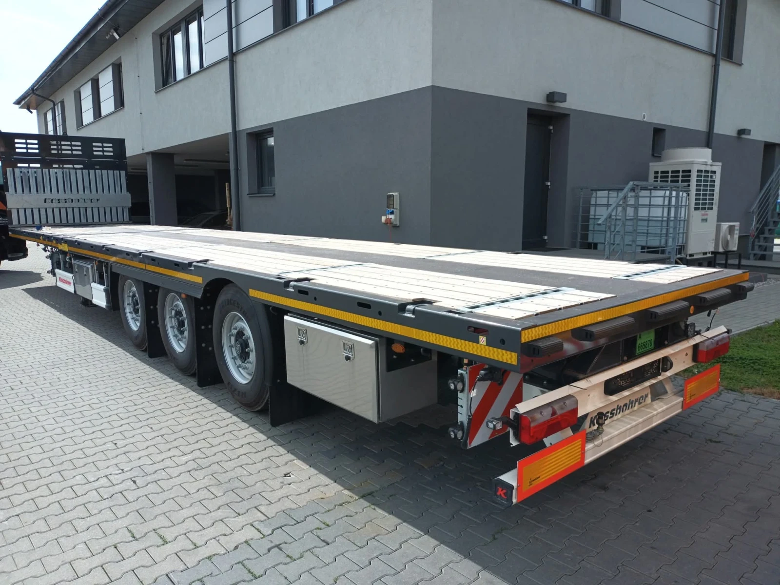  Kaessbohrer       | Mobile.bg   13