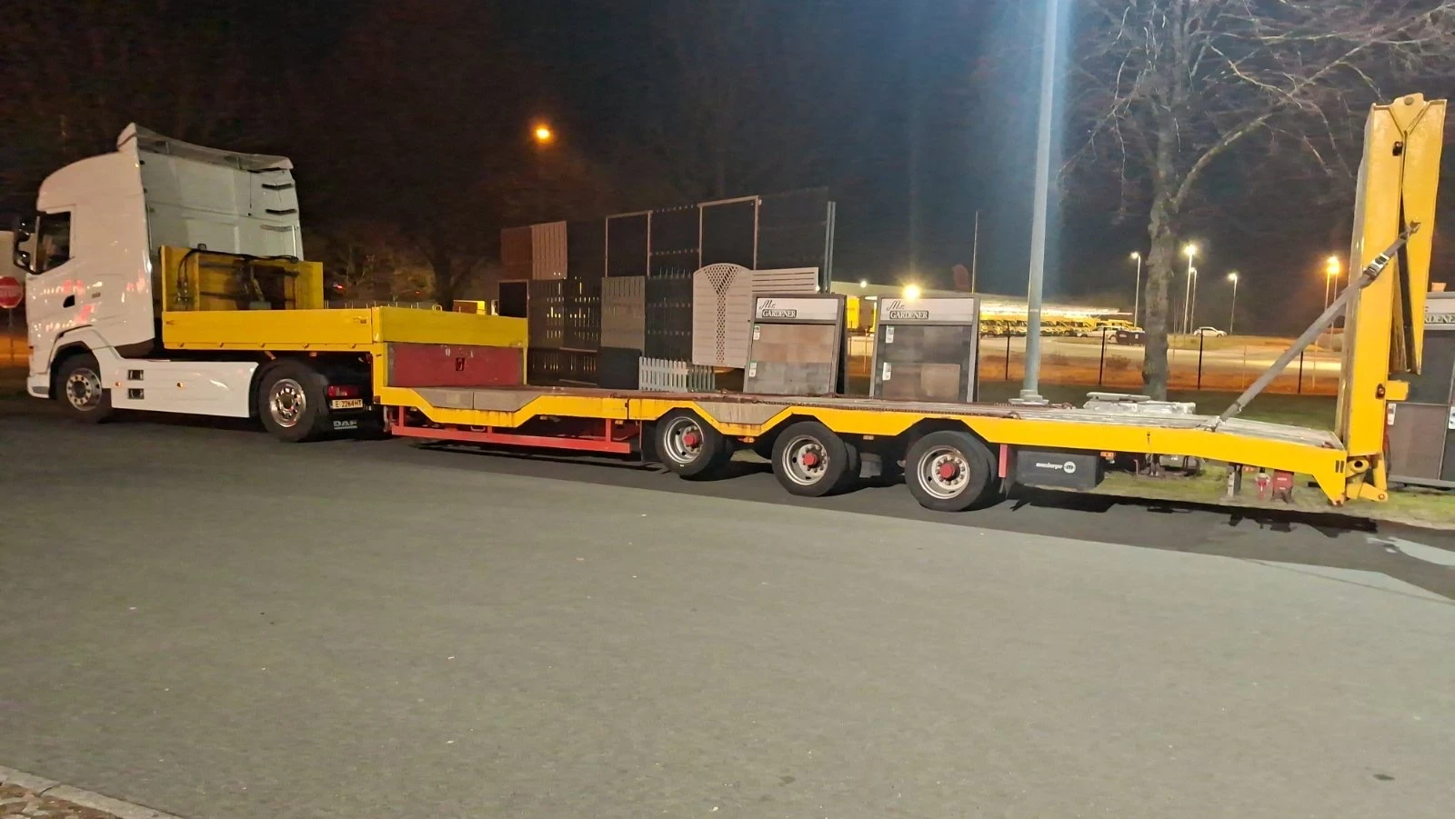 Полуремарке Kaessbohrer