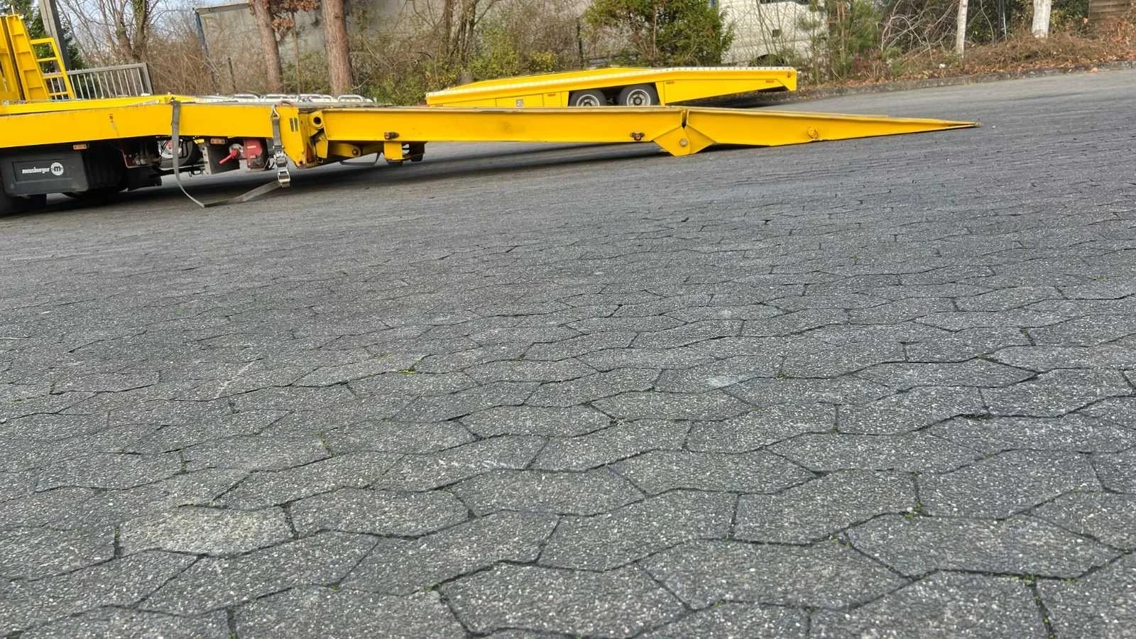 Полуремарке Kaessbohrer, снимка 9 - Ремаркета - 54126006